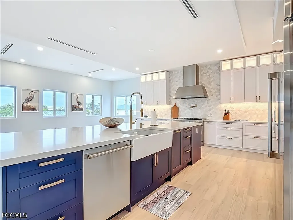 445 Madison Court Fort Myers Beach FL 33931