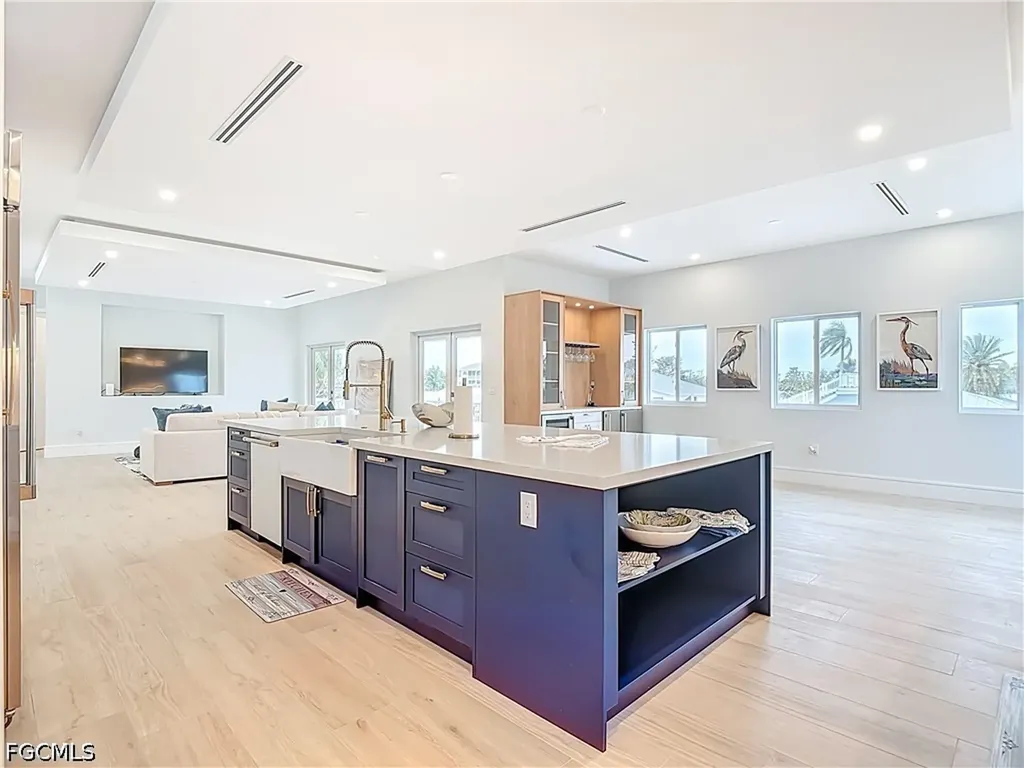 445 Madison Court Fort Myers Beach FL 33931