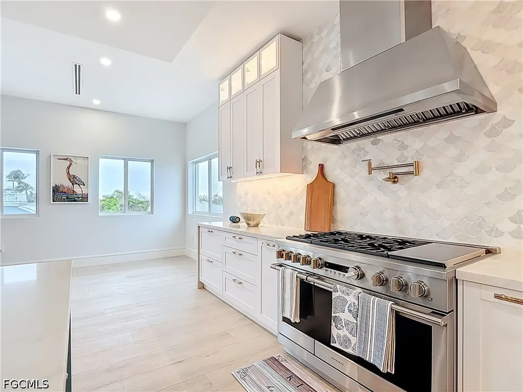445 Madison Court Fort Myers Beach FL 33931
