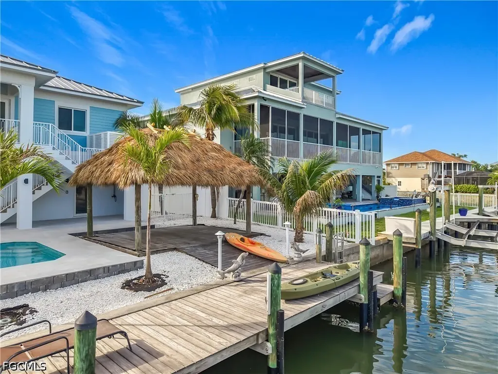 445 Madison Court Fort Myers Beach FL 33931