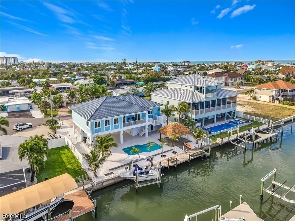 445 Madison Court Fort Myers Beach FL 33931