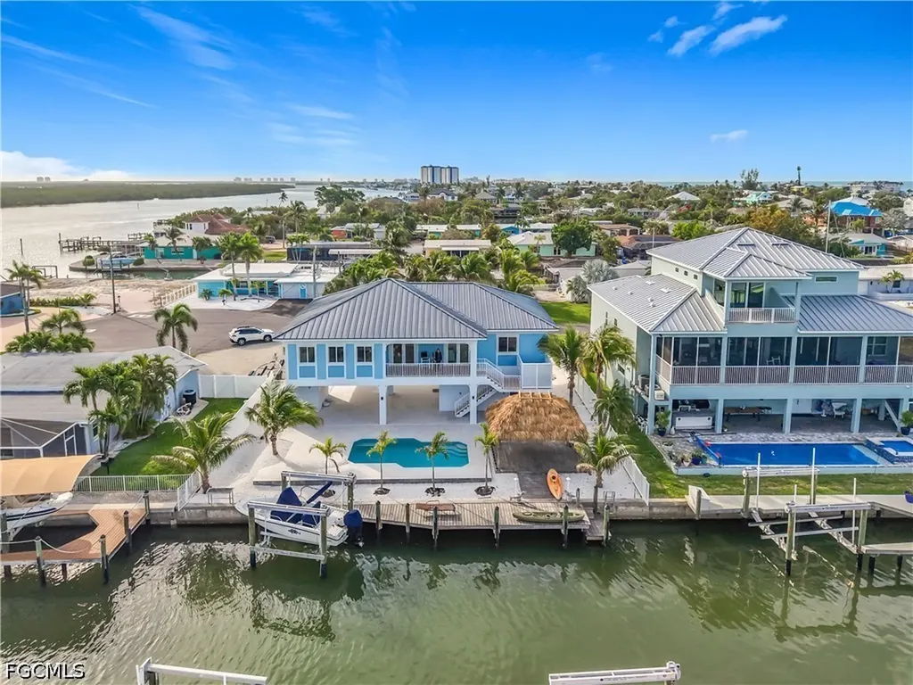 445 Madison Court Fort Myers Beach FL 33931