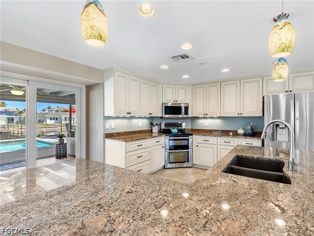 14710 Eden Street Fort Myers FL 33908