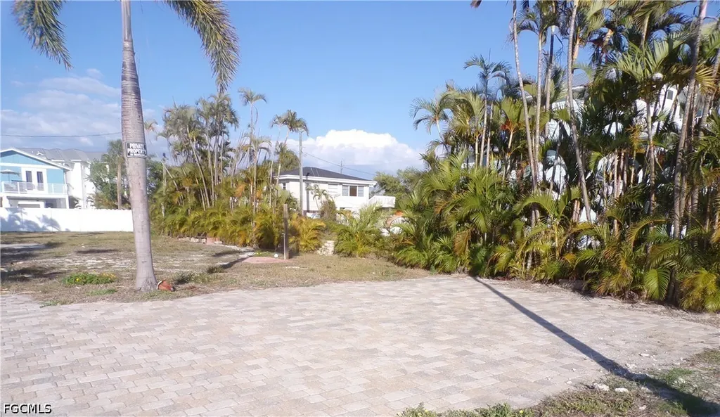 5865 Estero Boulevard Fort Myers Beach FL 33931