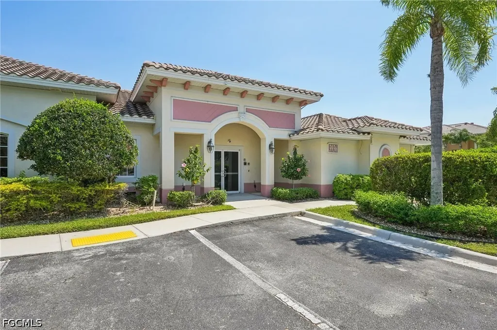 3969 Pomodoro Circle Cape Coral FL 33909