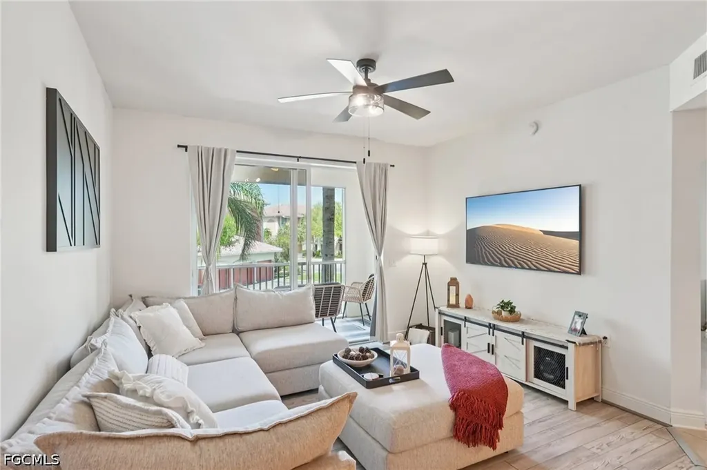 3969 Pomodoro Circle Cape Coral FL 33909