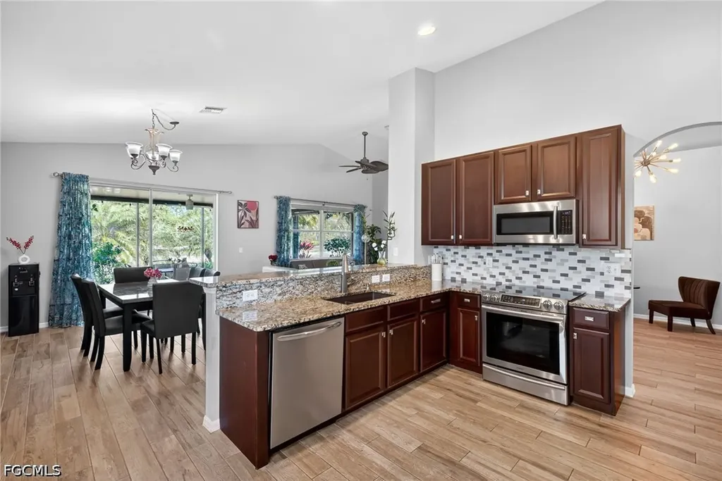 3409 Dandolo Circle Cape Coral FL 33909