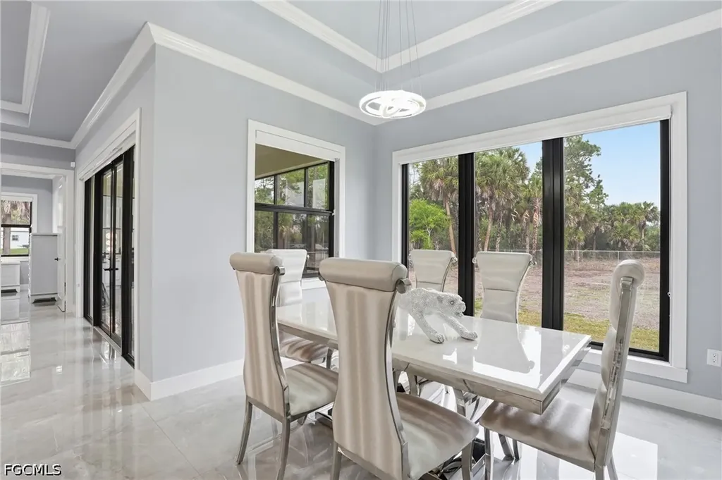 3043 18th Avenue NE Naples FL 34120