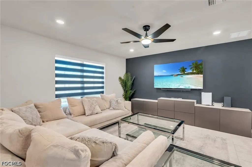 10839 Marlberry Way North Fort Myers FL 33917