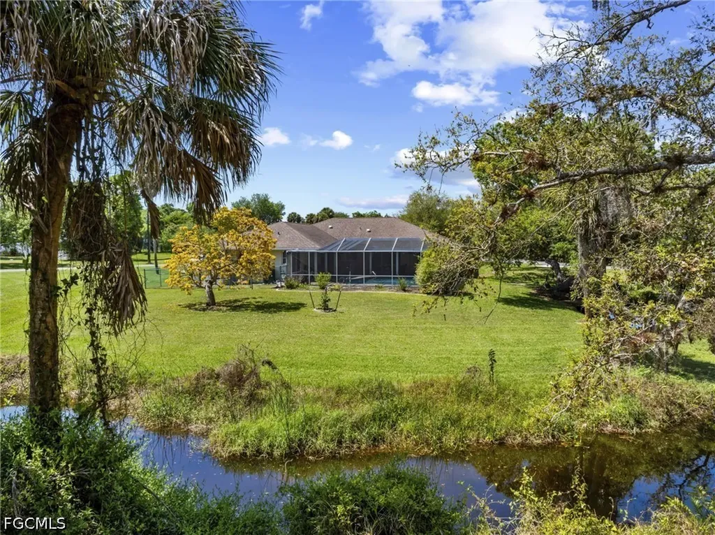 7294 Pelas Circle North Fort Myers FL 33917