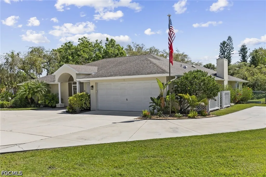 7294 Pelas Circle North Fort Myers FL 33917