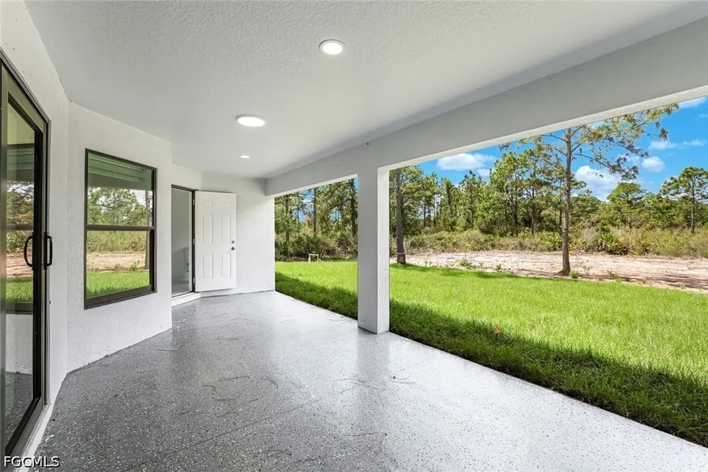 1207 Desoto Avenue Lehigh Acres FL 33972