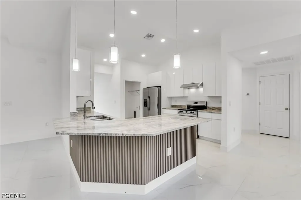1207 Desoto Avenue Lehigh Acres FL 33972