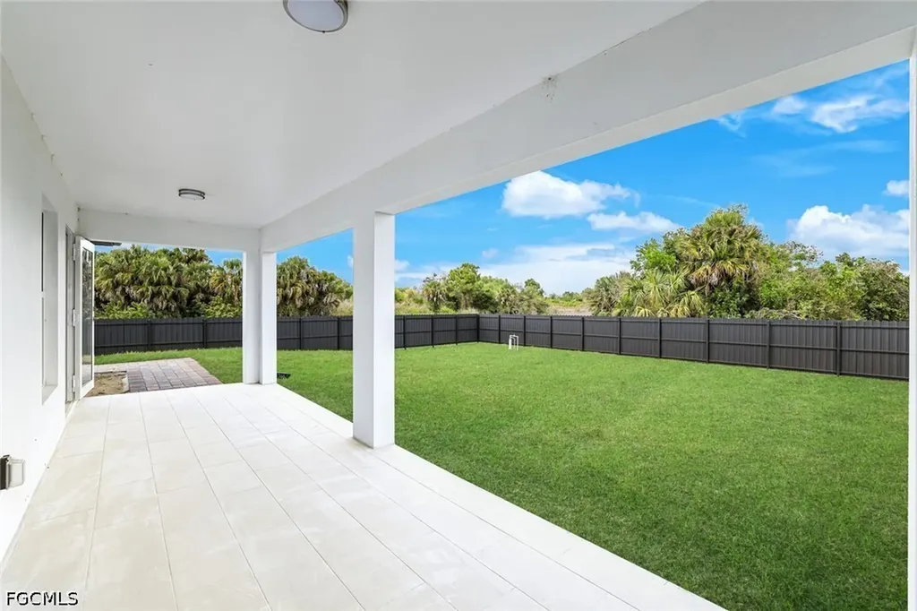 3020 1st Street W Lehigh Acres FL 33971