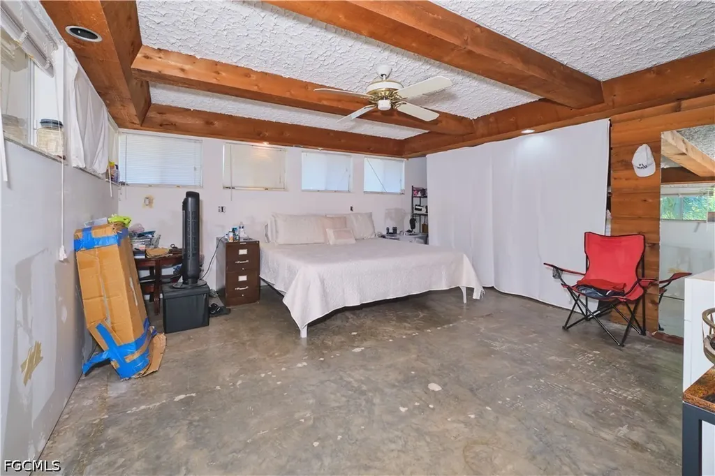 3731 Liberty Square Fort Myers FL 33908