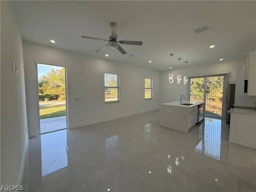 207 W 15th Street Lehigh Acres FL 33972