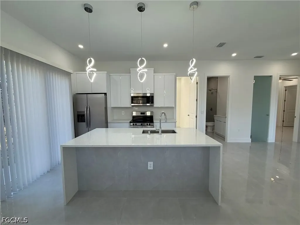 207 W 15th Street Lehigh Acres FL 33972