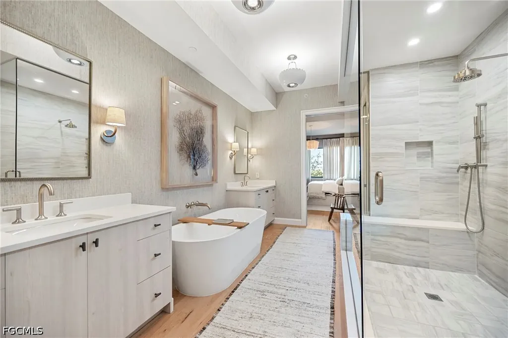 1115 Central Avenue Naples FL 34102