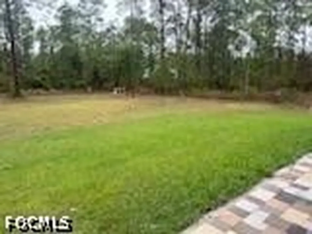 1105 Cortez Avenue Lehigh Acres FL 33972