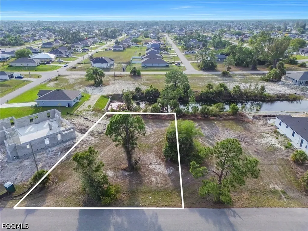 3440 NE 17th Place Cape Coral FL 33909