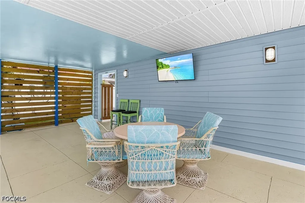 24525 Dolphin Street Bonita Springs FL 34134