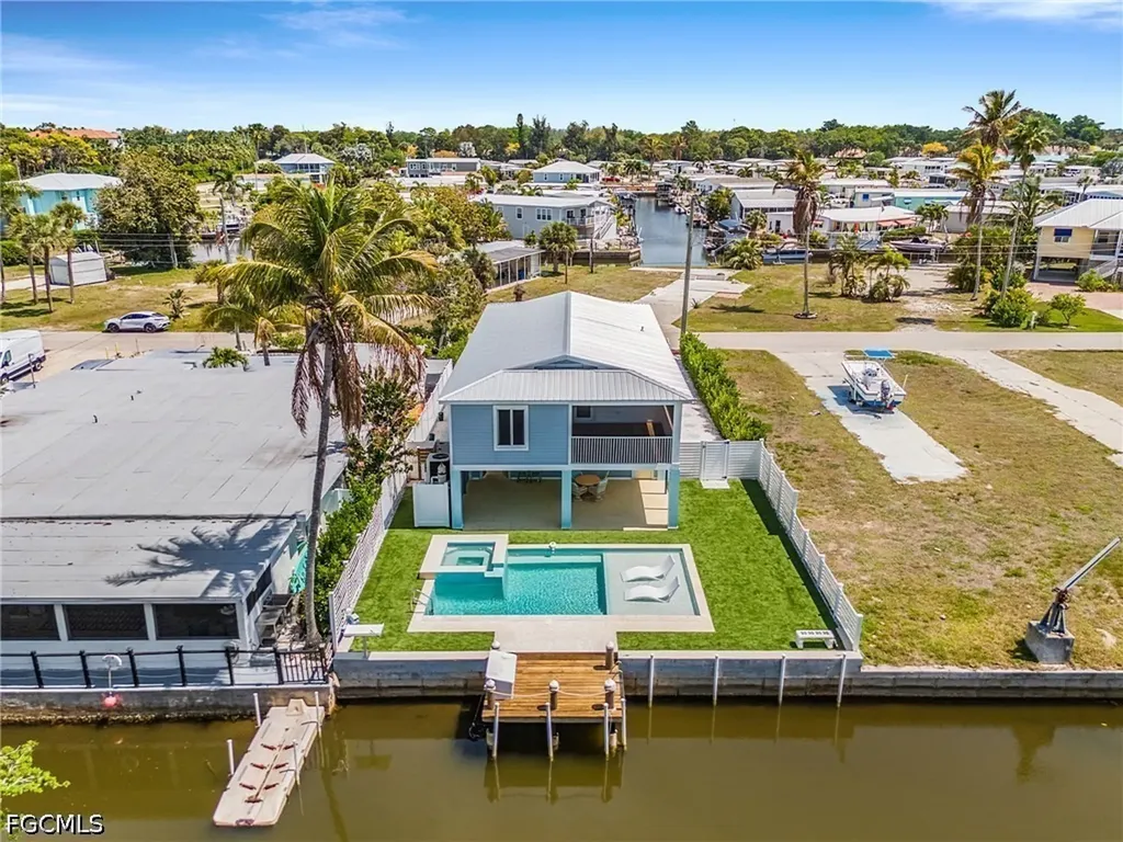 24525 Dolphin Street Bonita Springs FL 34134