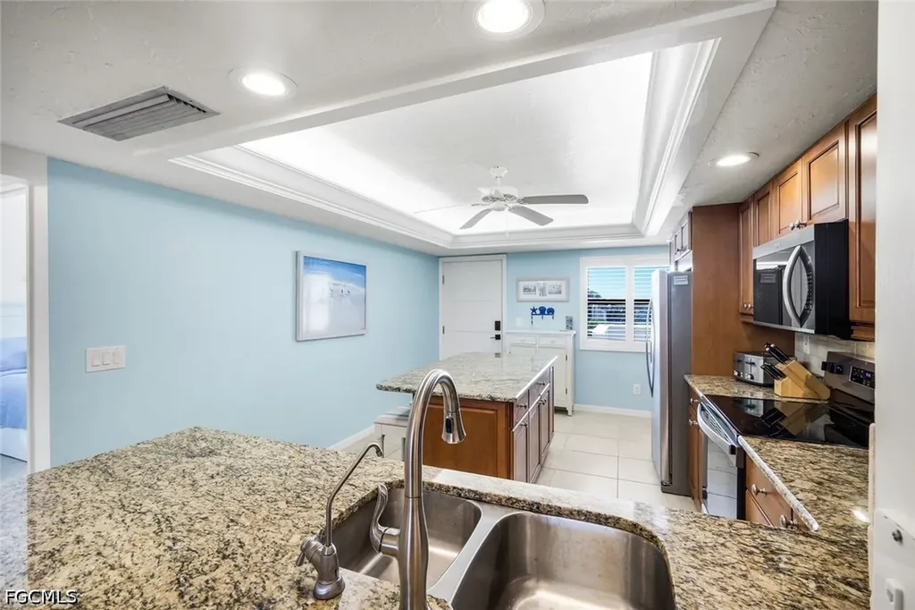 2445 W Gulf Drive Sanibel FL 33957