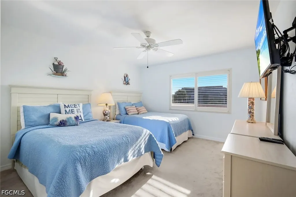 2445 W Gulf Drive Sanibel FL 33957