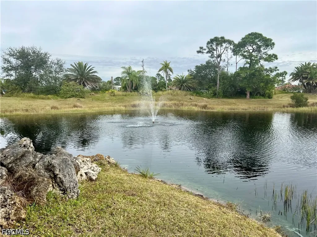 630 Falls Lane Lehigh Acres FL 33974