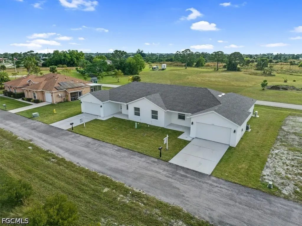 630 Falls Lane Lehigh Acres FL 33974