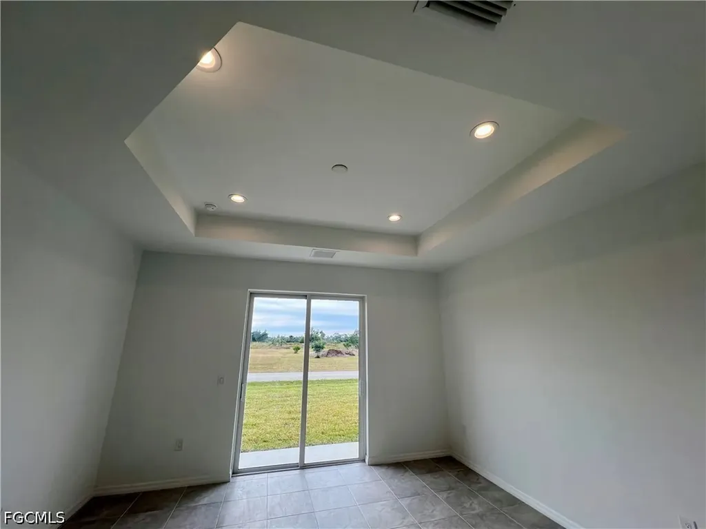 628 Falls Lane Lehigh Acres FL 33974