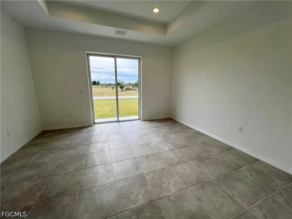 628 Falls Lane Lehigh Acres FL 33974
