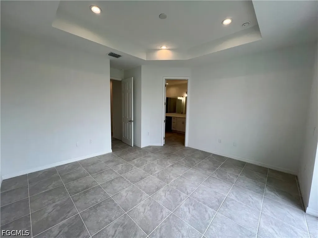 628 Falls Lane Lehigh Acres FL 33974