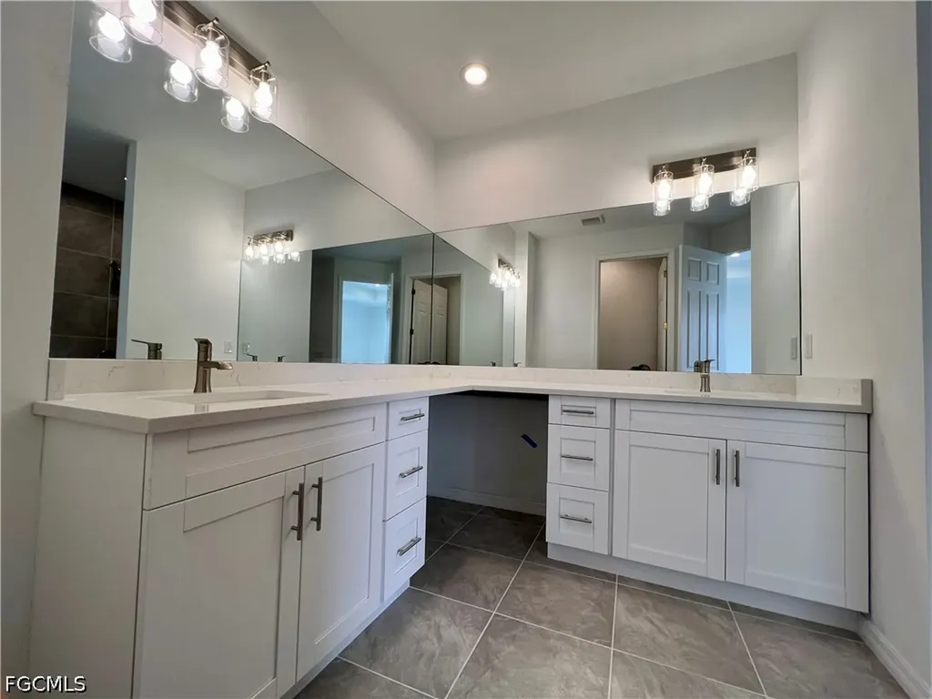628 Falls Lane Lehigh Acres FL 33974