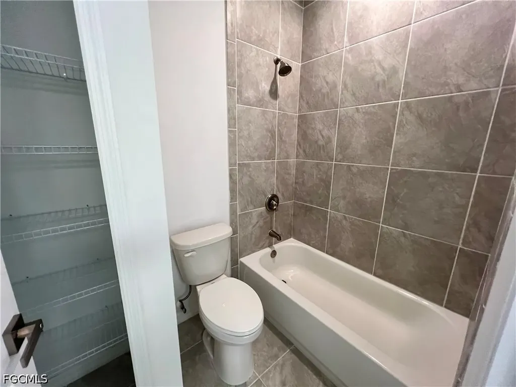 628 Falls Lane Lehigh Acres FL 33974
