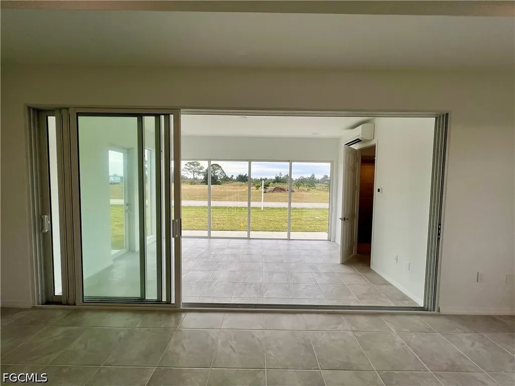628 Falls Lane Lehigh Acres FL 33974