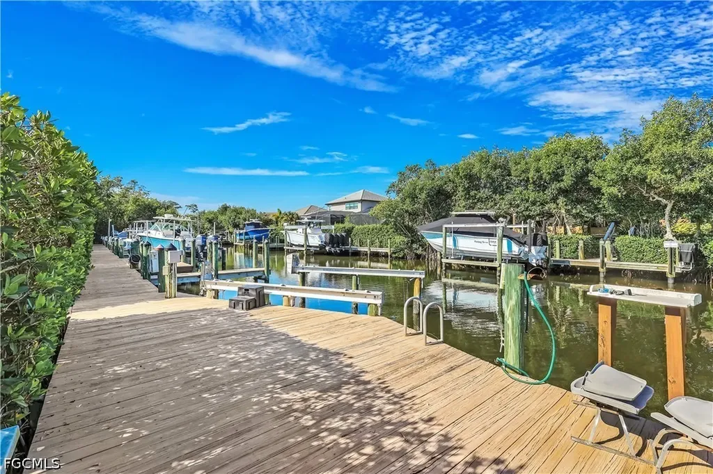 15930 Catalpa Cove Drive Fort Myers FL 33908