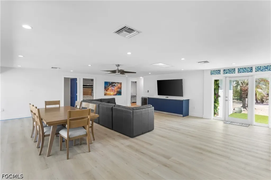 240 Southwinds Drive Sanibel FL 33957