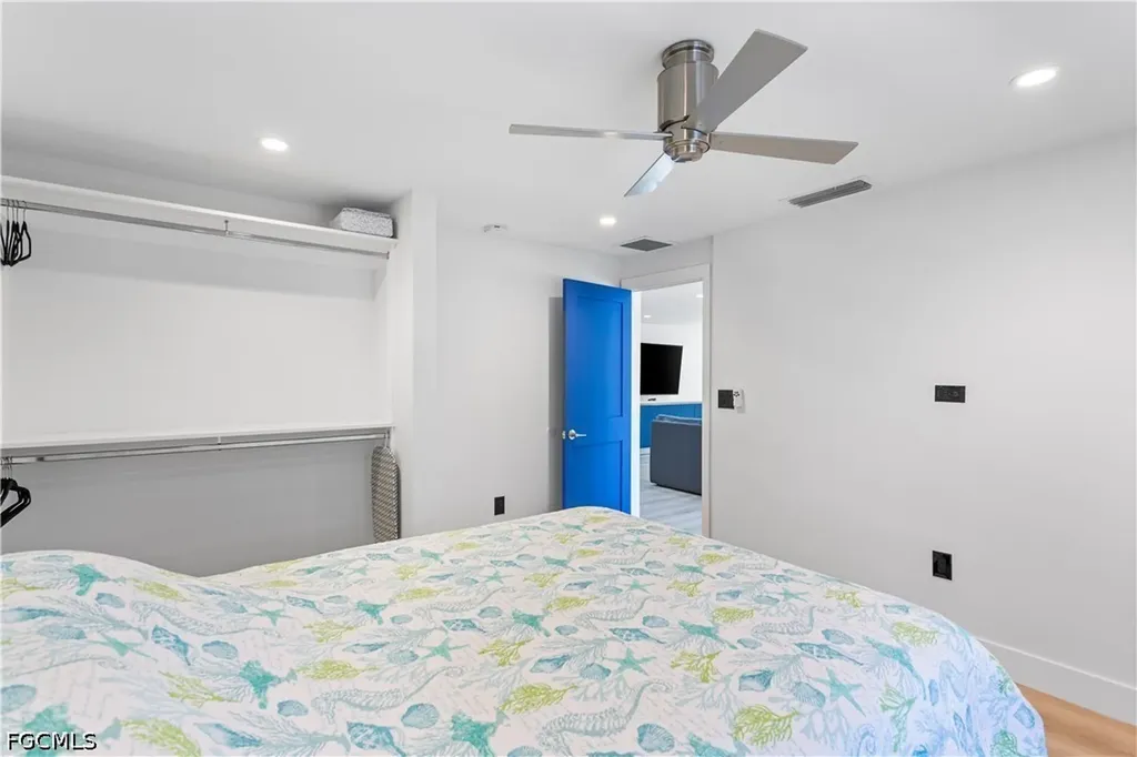 240 Southwinds Drive Sanibel FL 33957