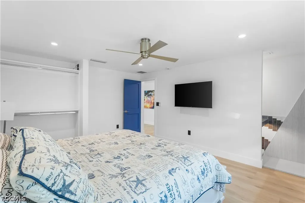 240 Southwinds Drive Sanibel FL 33957