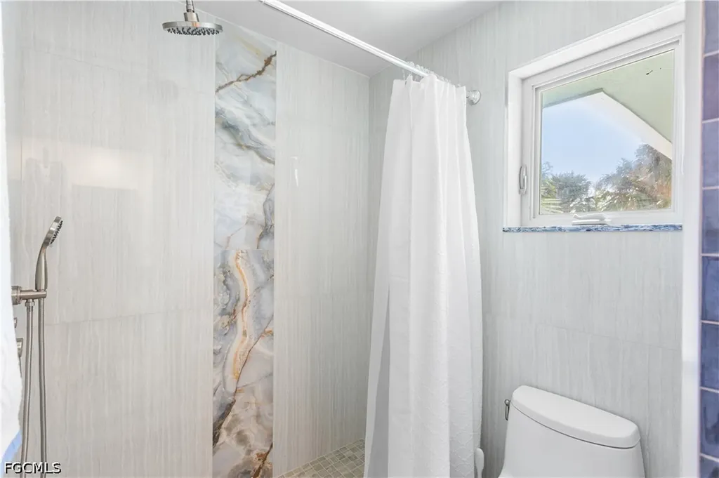 240 Southwinds Drive Sanibel FL 33957