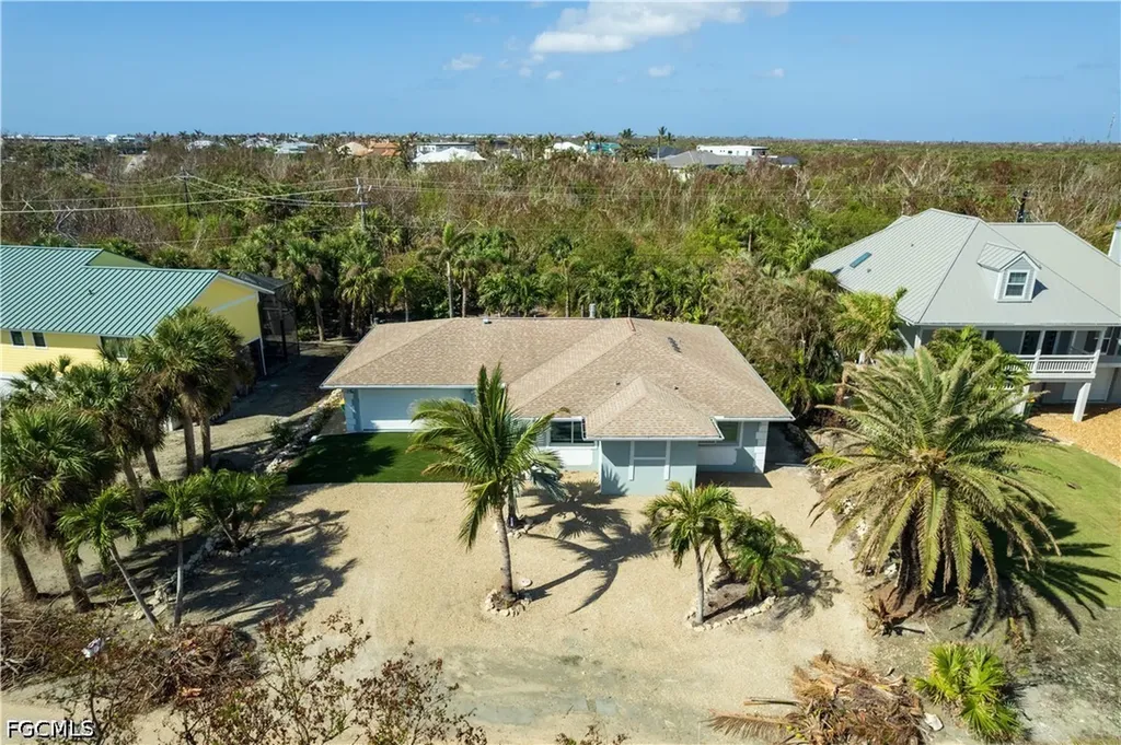 240 Southwinds Drive Sanibel FL 33957