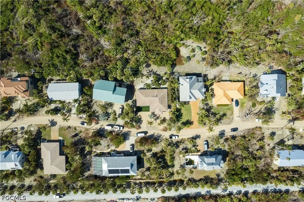 240 Southwinds Drive Sanibel FL 33957
