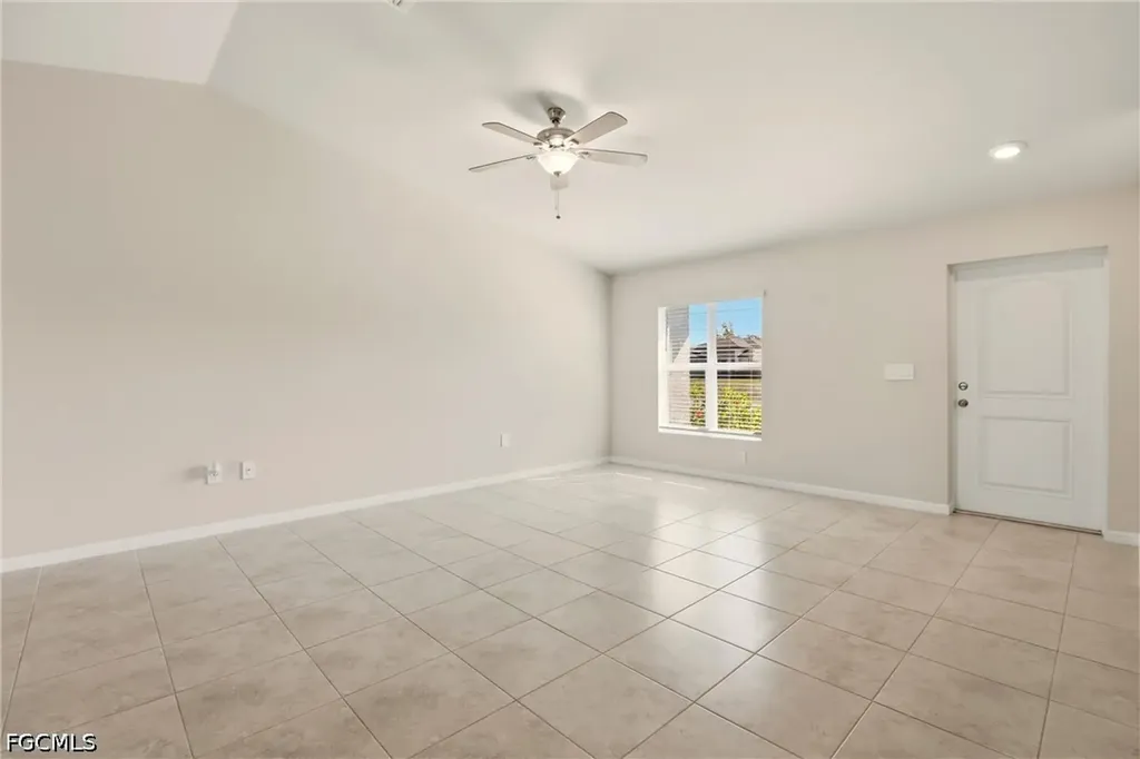 3600 NE 20th Place Cape Coral FL 33909