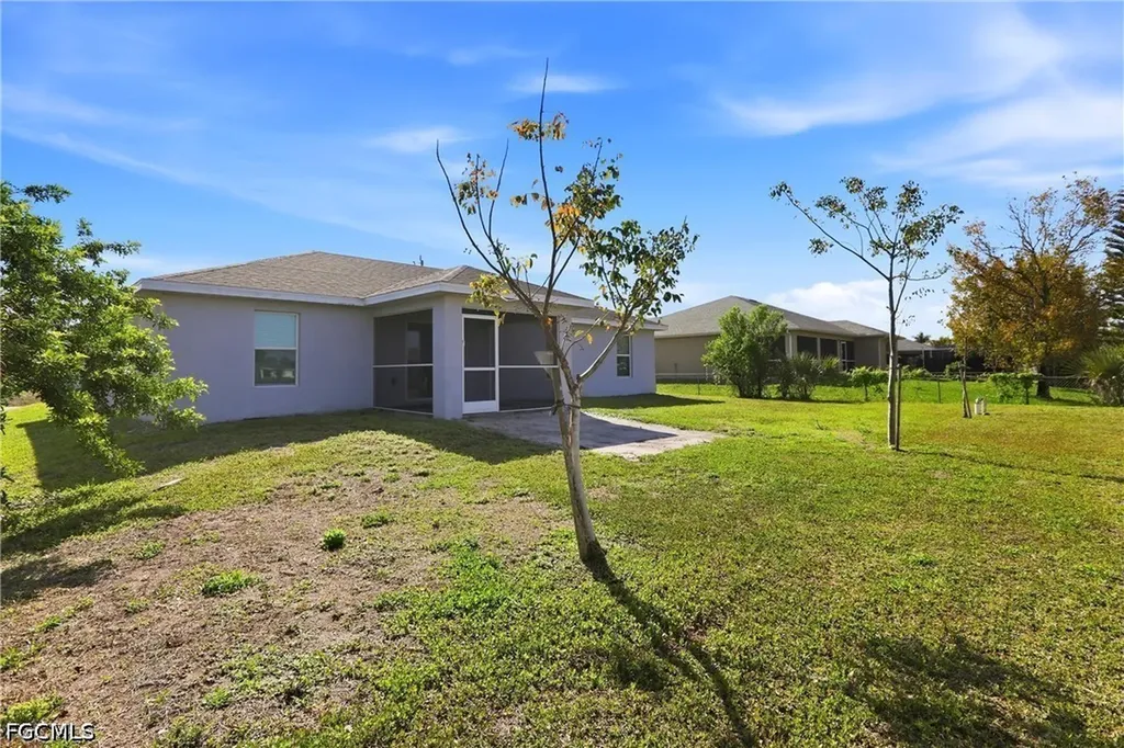 3600 NE 20th Place Cape Coral FL 33909