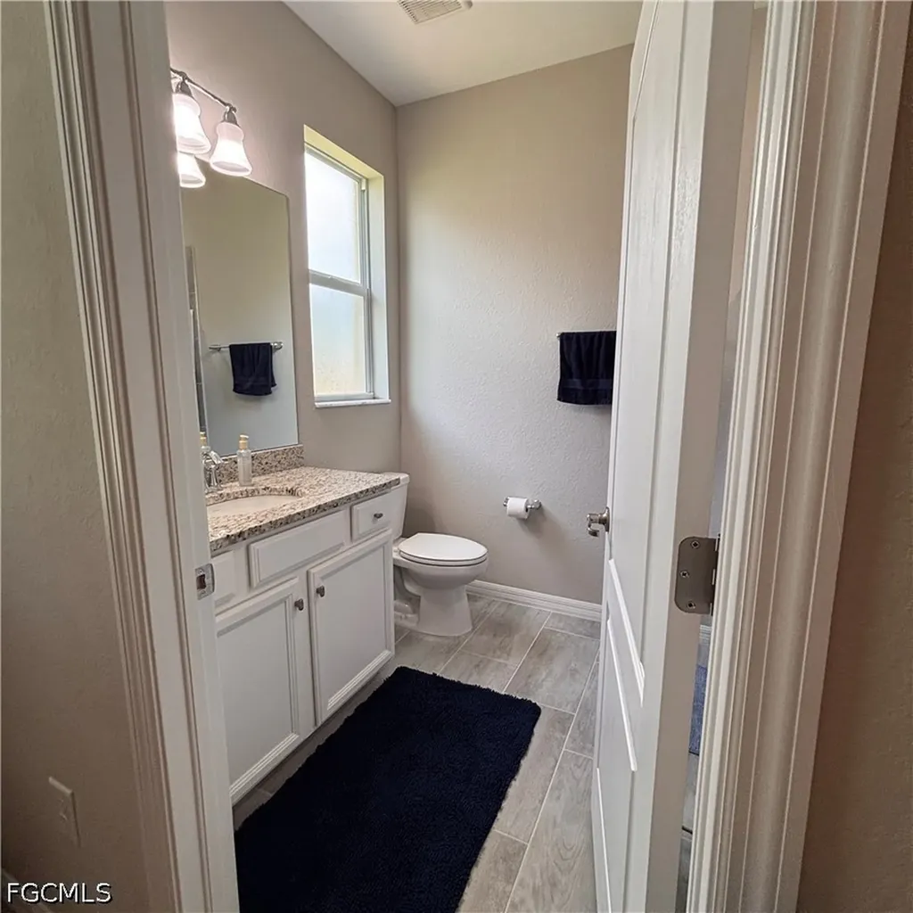 4028 E Hampton Circle Alva FL 33920