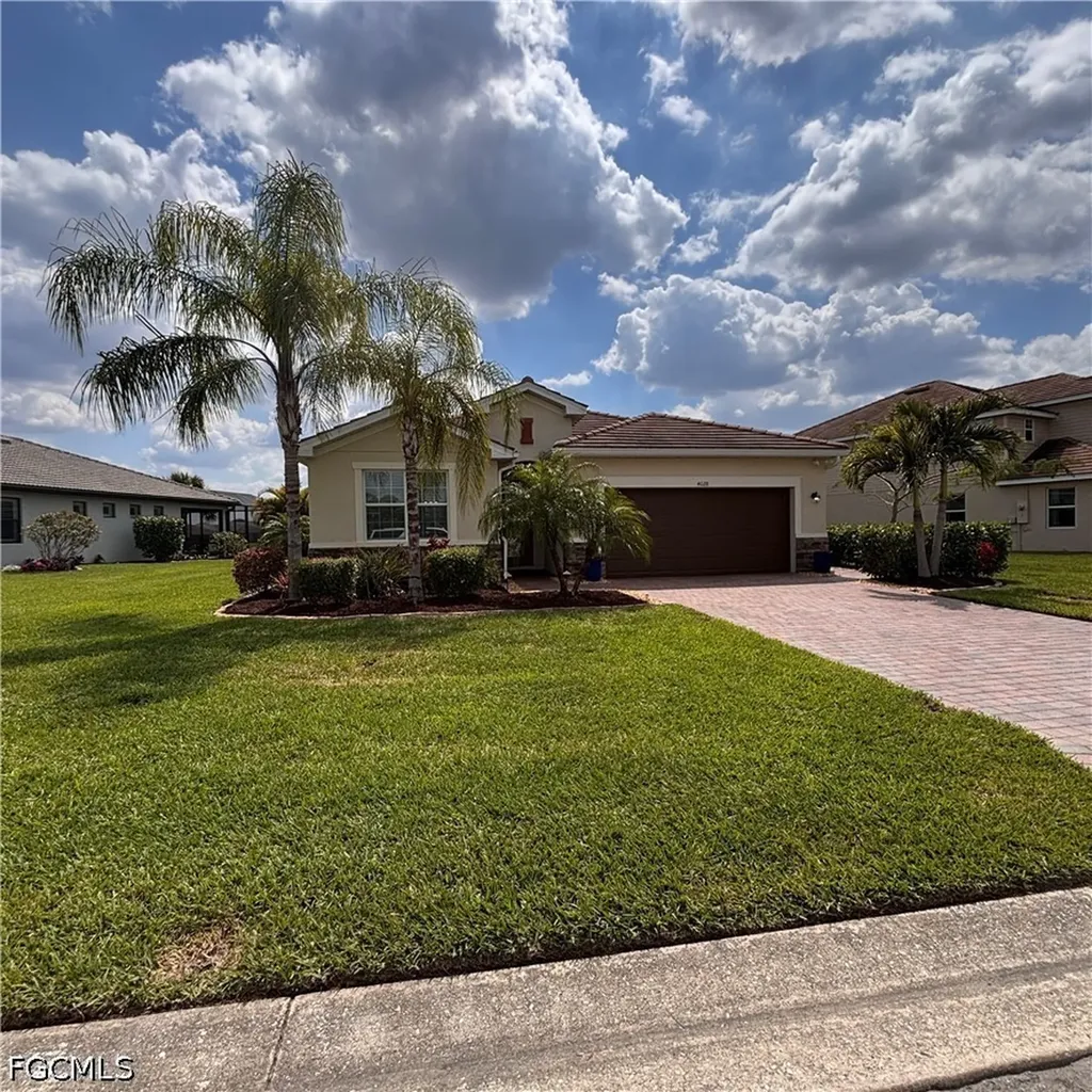 4028 E Hampton Circle Alva FL 33920