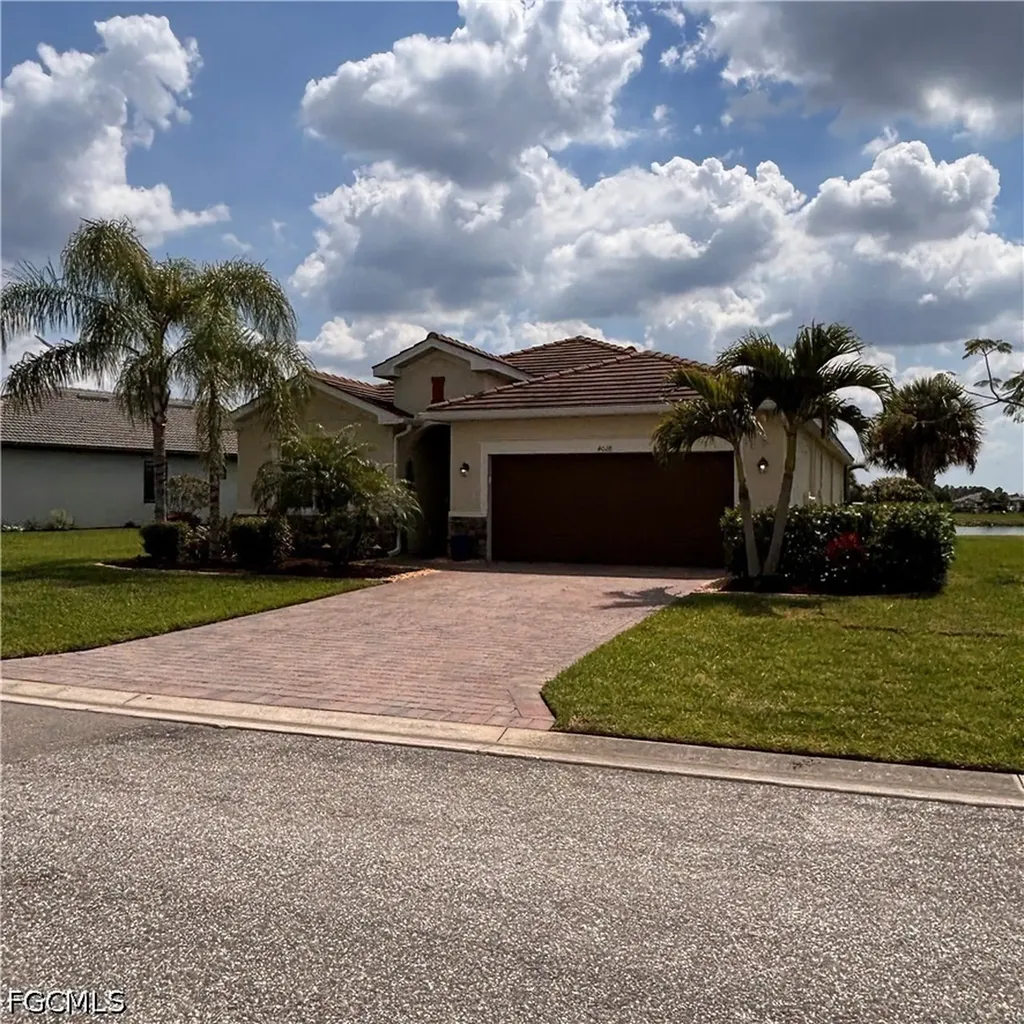 4028 E Hampton Circle Alva FL 33920