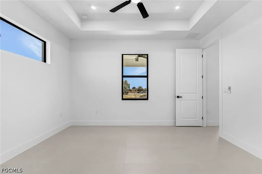 800 NW 8th Terrace Cape Coral FL 33993