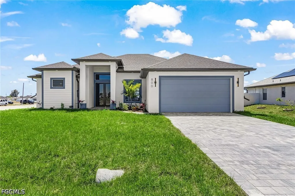 800 NW 8th Terrace Cape Coral FL 33993